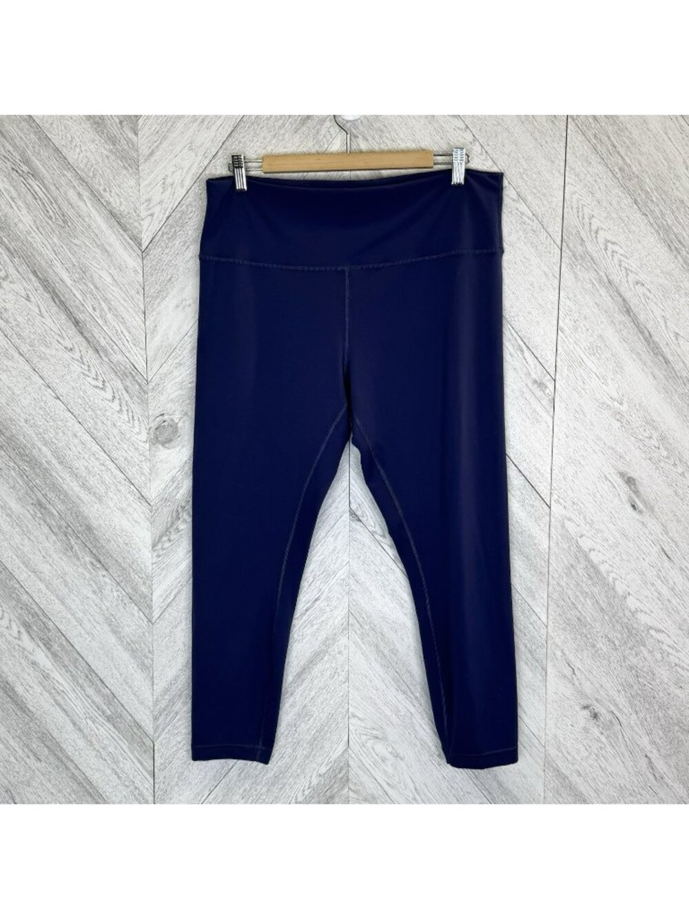 Lululemon Wunder Train High-Rise Tight Size 16 True Navy 25" Inseam Everlux